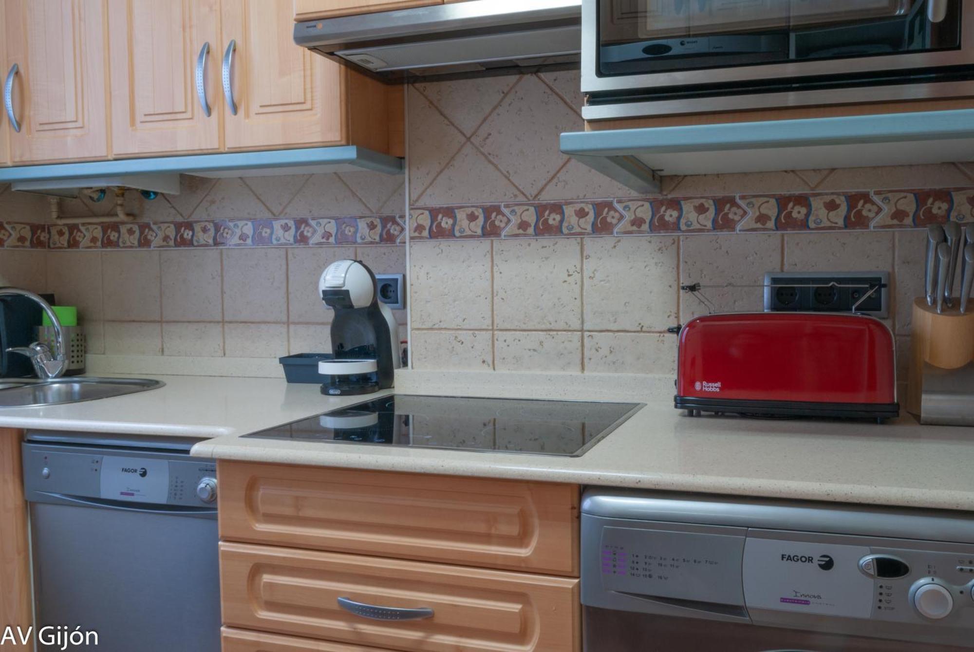 Av Premio Real 16 Apartman Gijón Kültér fotó