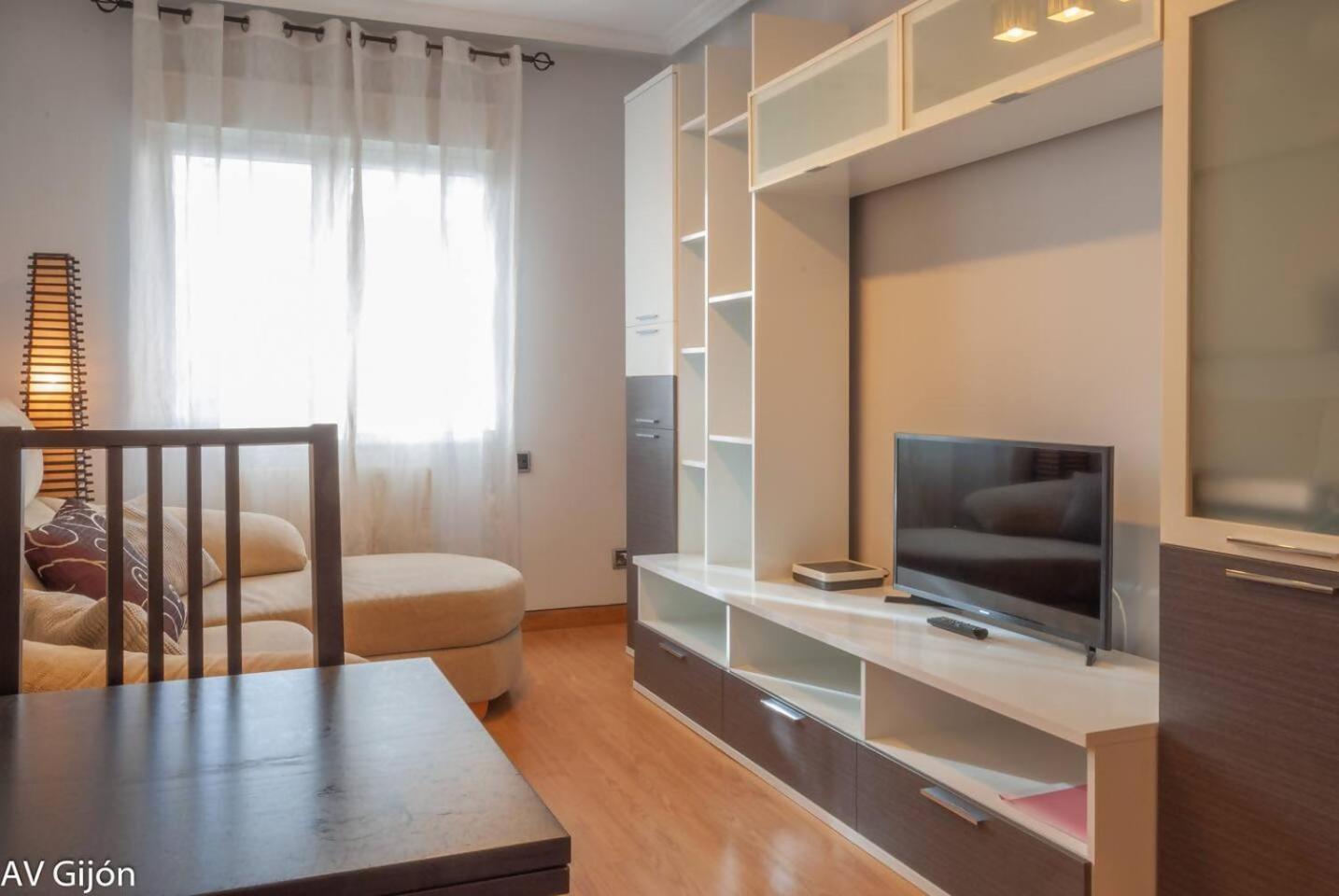 Av Premio Real 16 Apartman Gijón Kültér fotó