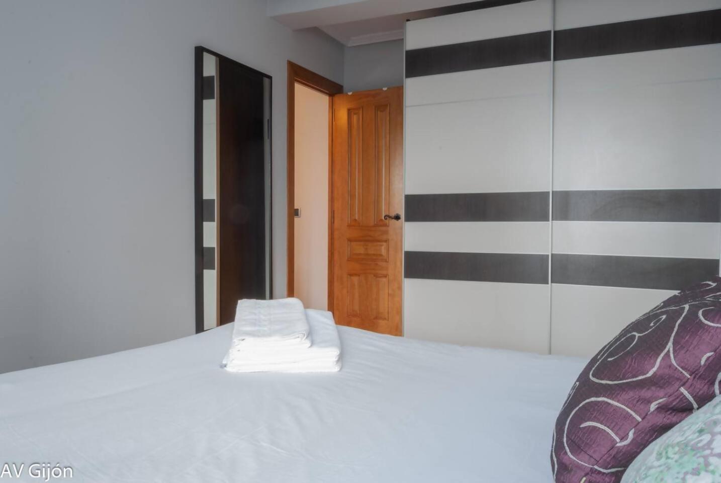 Av Premio Real 16 Apartman Gijón Kültér fotó